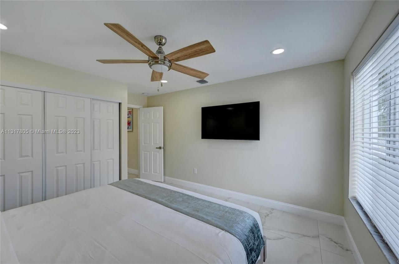 1109 Hollywood Blvd, Hollywood, FL 33019 Photo