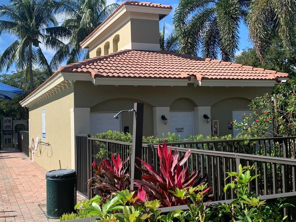 101 Lake Monterey Circle, Boynton Beach, FL 33426 Photo