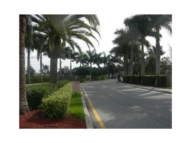 101 Lake Monterey Circle, Boynton Beach, FL 33426 Photo