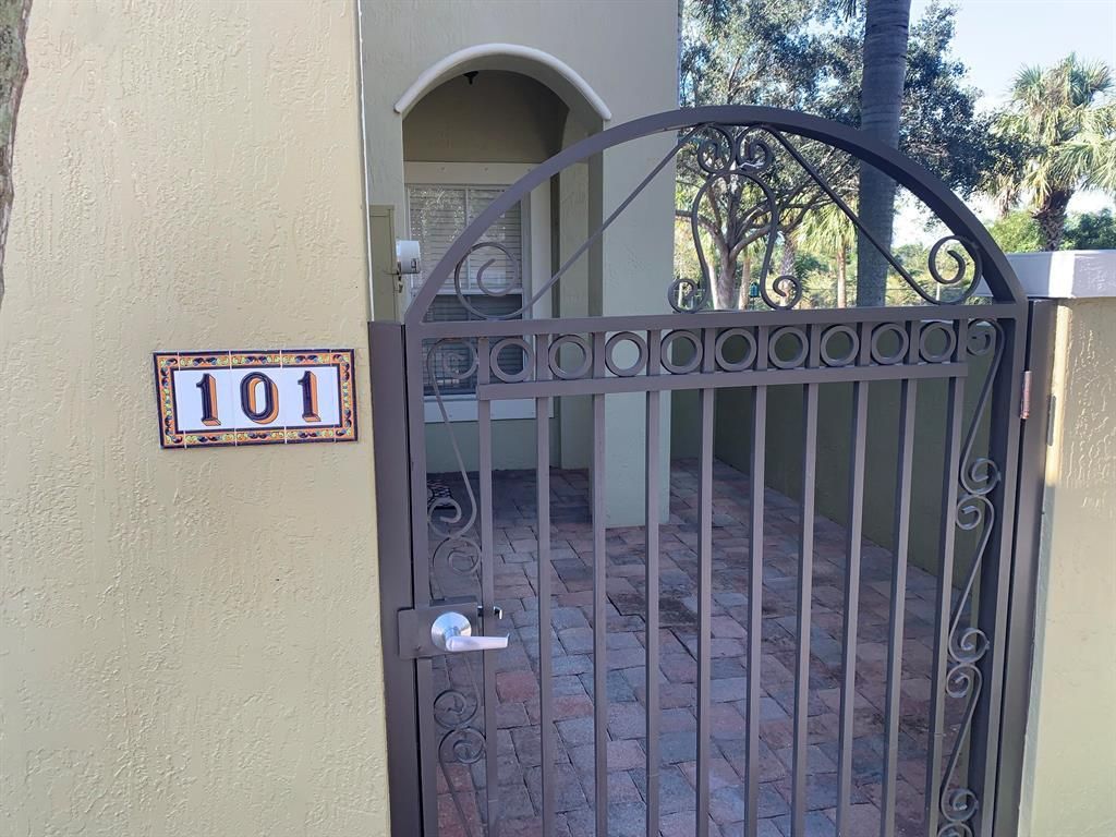 101 Lake Monterey Circle, Boynton Beach, FL 33426 Photo