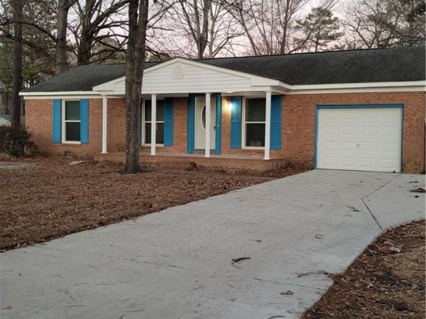 3218 Brinkley Drive, Spring Lake, NC 28390