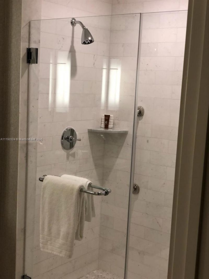 551 N Fort Lauderdale Beach Blvd, Unit H1510, Fort Lauderdale, FL 33304 Photo