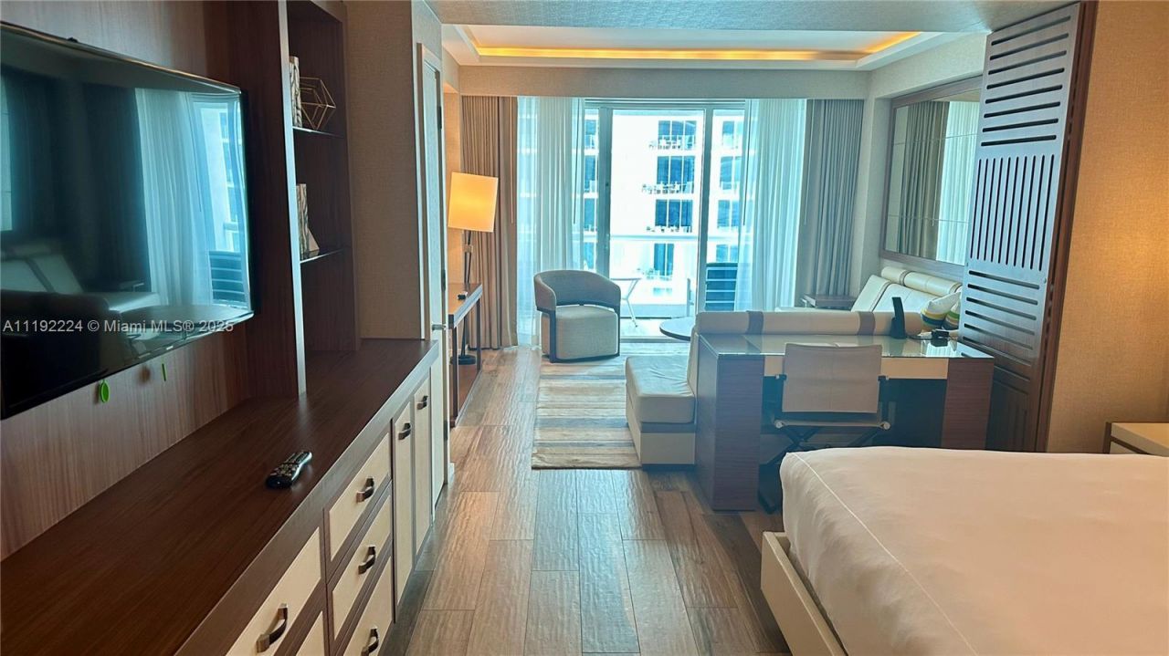 551 N Fort Lauderdale Beach Blvd, Unit H1510, Fort Lauderdale, FL 33304 Photo