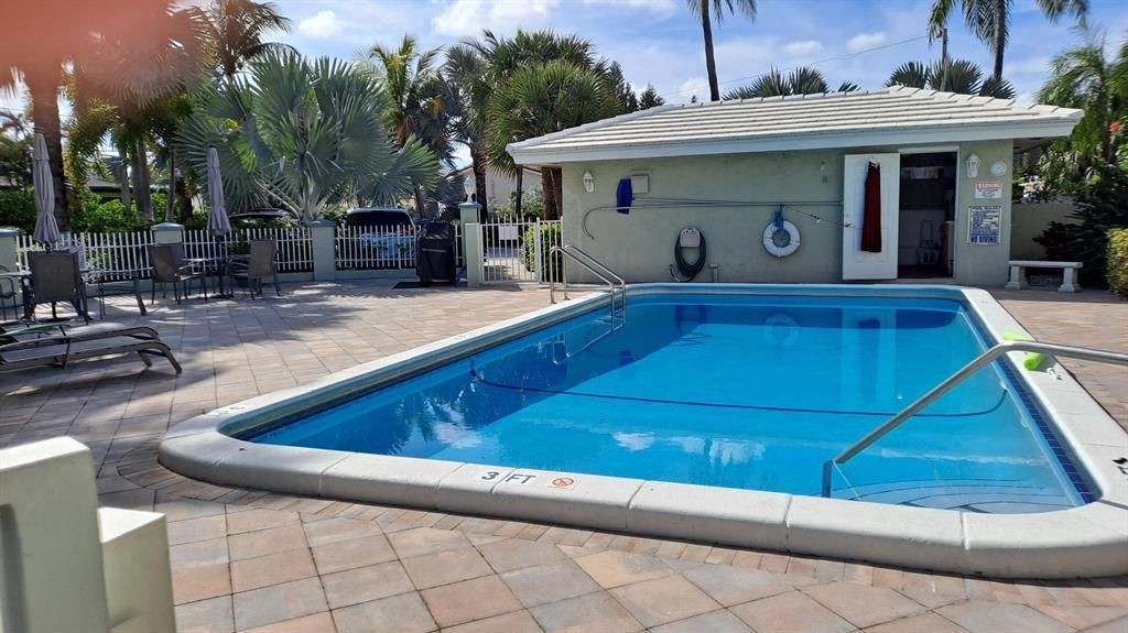 5500 Old Ocean Boulevard, Unit 202, Ocean Ridge, FL 33435 Photo