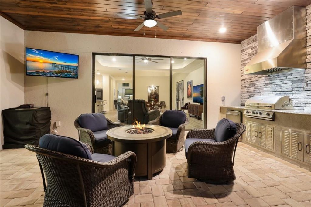 17525 Hickok Belt Loop, Bradenton, FL 34211 Photo