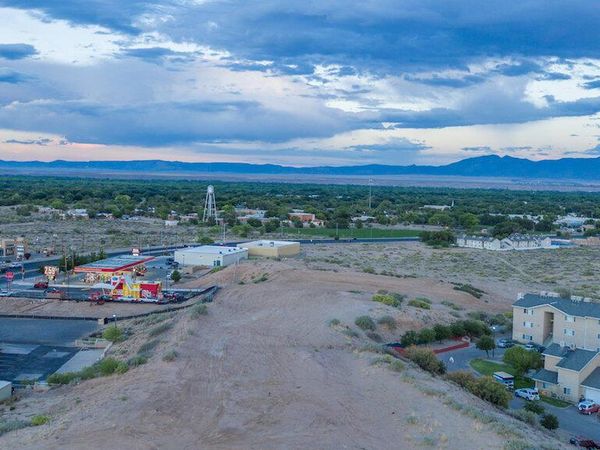 Main/Grant, Los Lunas, NM 87031