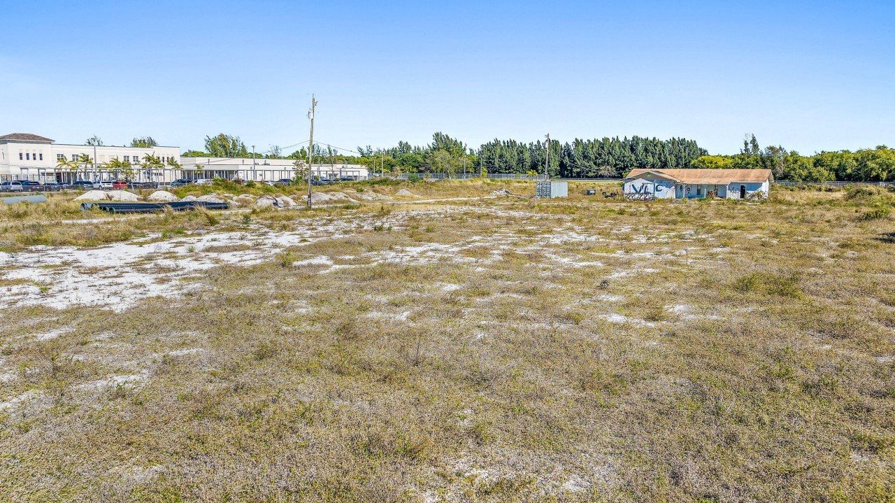 4900 52nd Ct N Road N, Greenacres, FL 33463 Photo