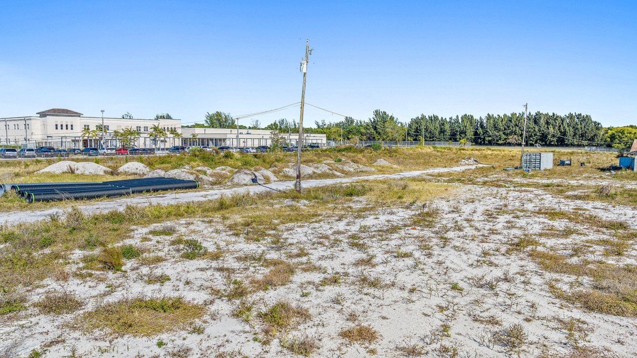 4900 52nd Ct N Road N, Greenacres, FL 33463 Photo