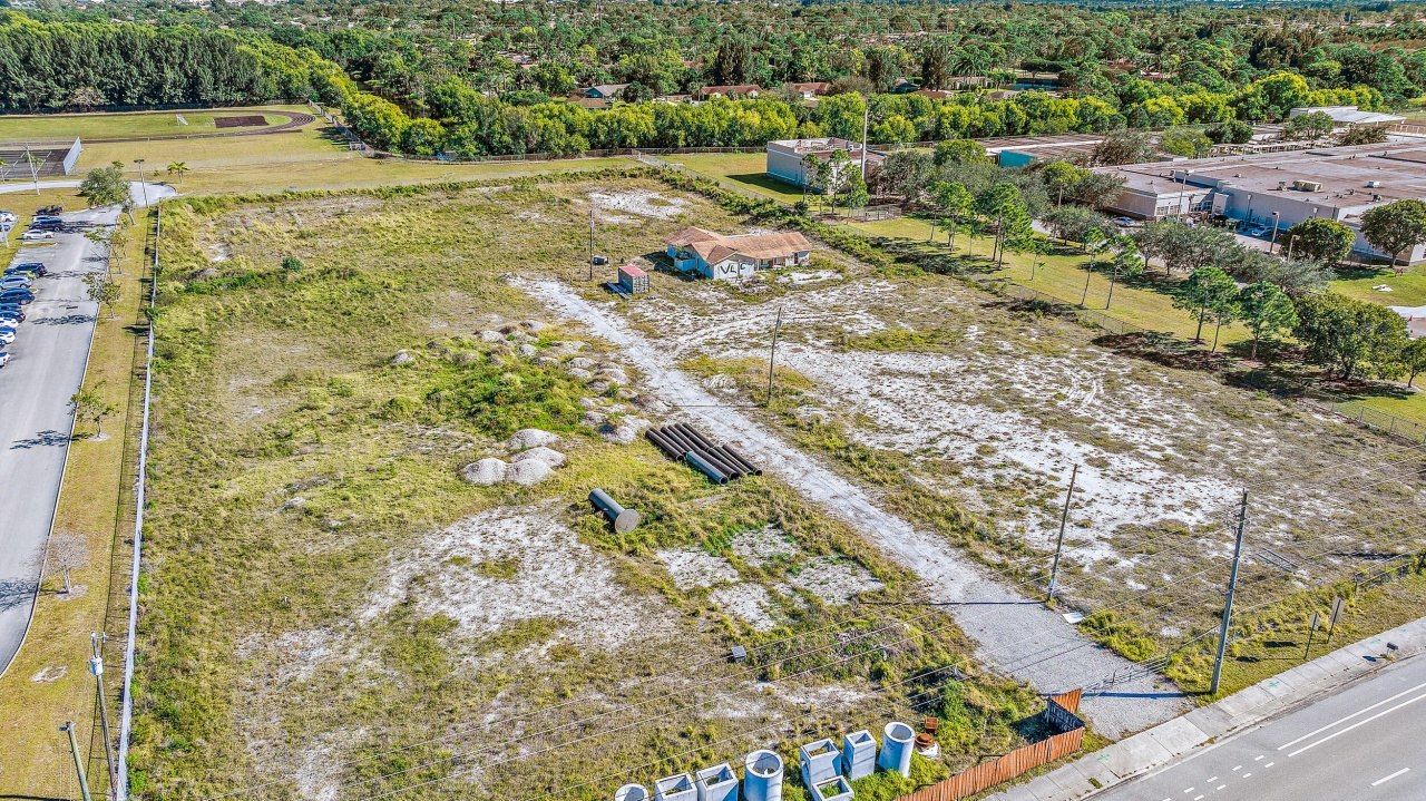 4900 52nd Ct N Road N, Greenacres, FL 33463 Photo