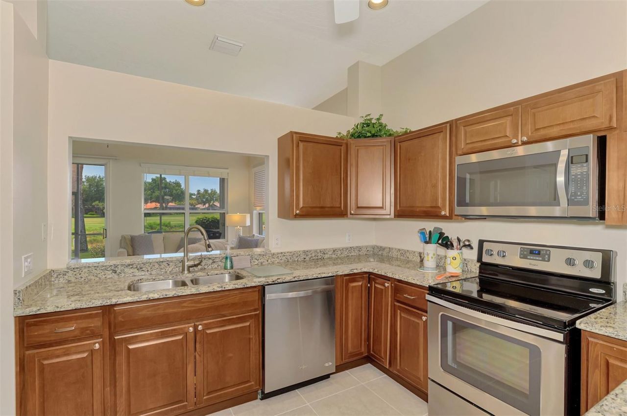 549 Fallbrook Drive, Venice, FL 34292 Photo