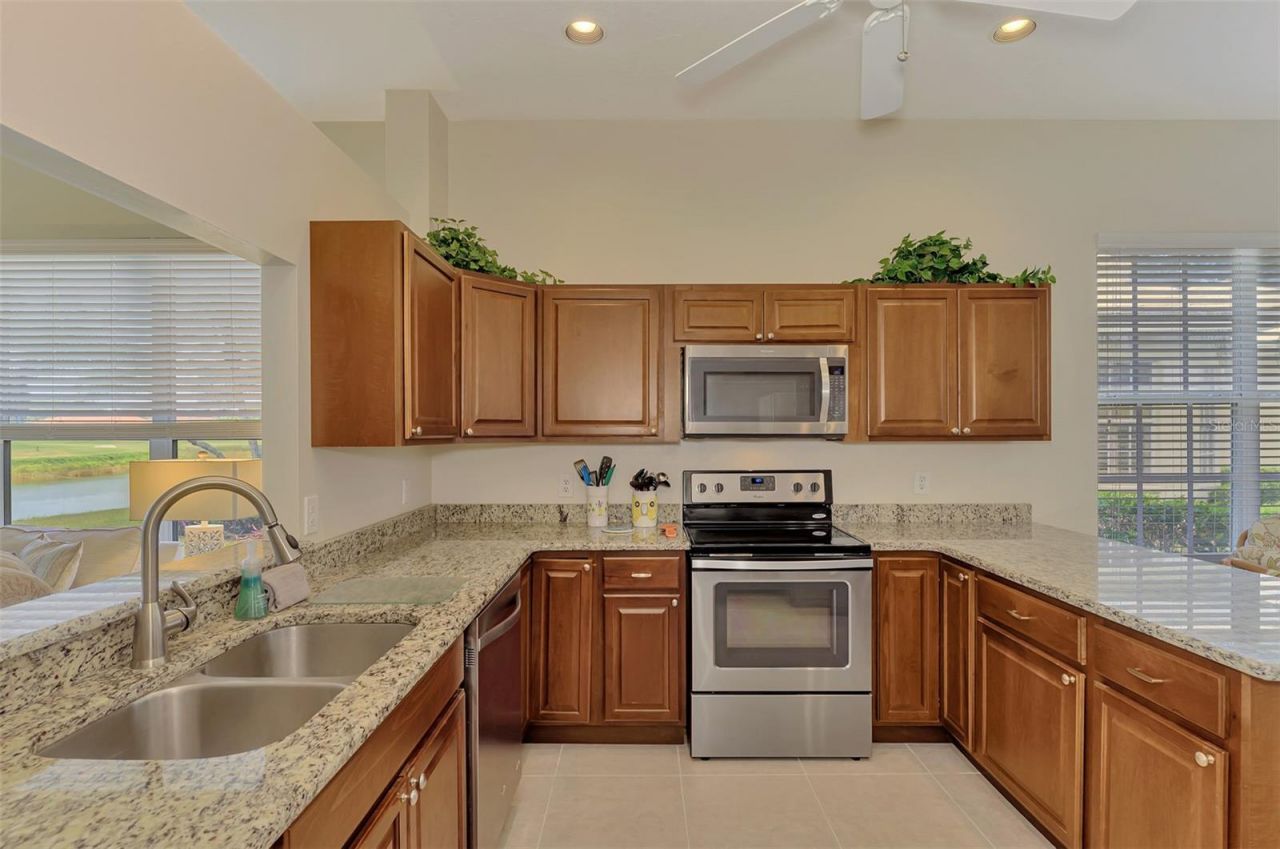 549 Fallbrook Drive, Venice, FL 34292 Photo