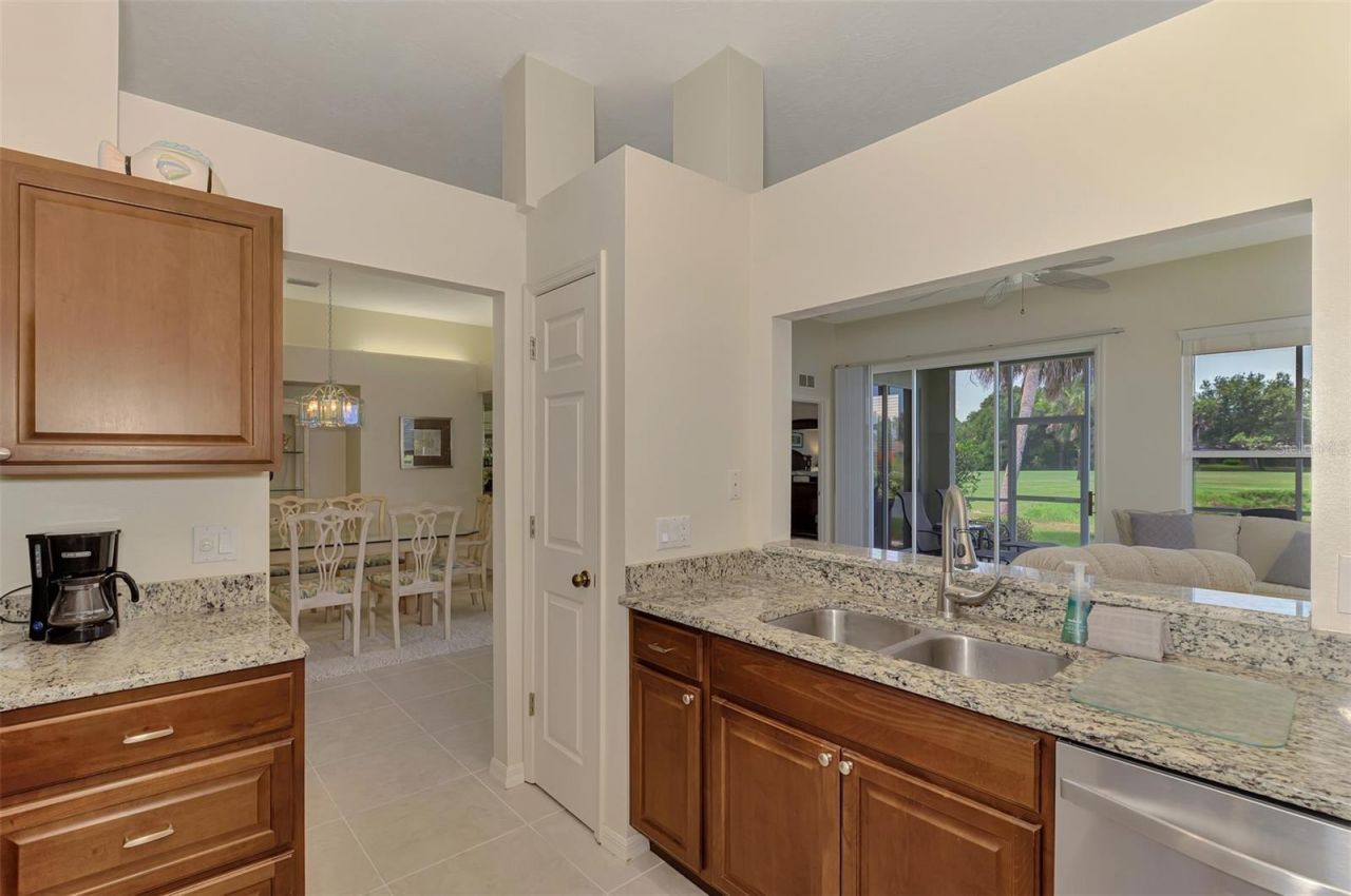549 Fallbrook Drive, Venice, FL 34292 Photo