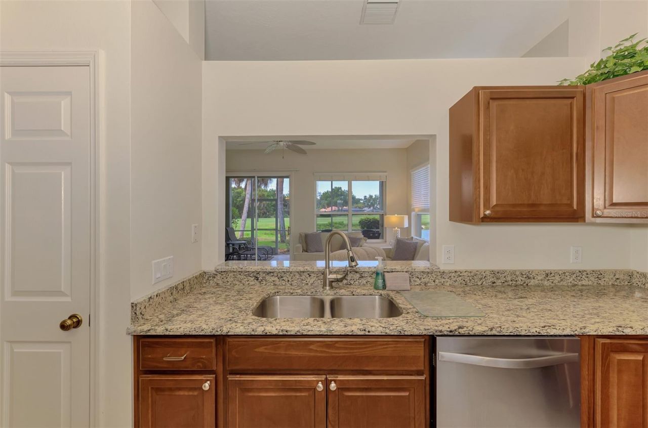 549 Fallbrook Drive, Venice, FL 34292 Photo