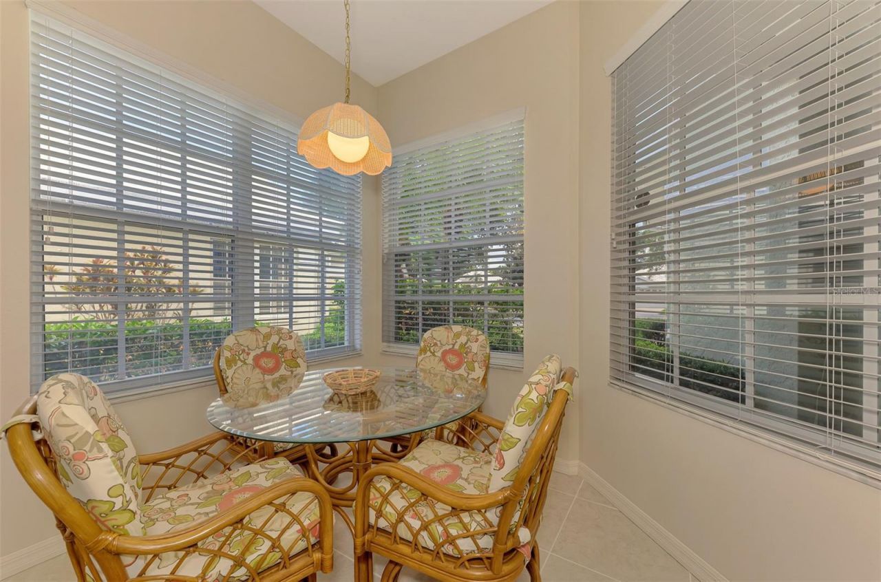 549 Fallbrook Drive, Venice, FL 34292 Photo