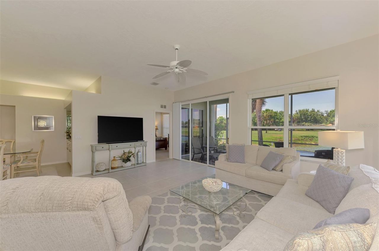 549 Fallbrook Drive, Venice, FL 34292 Photo