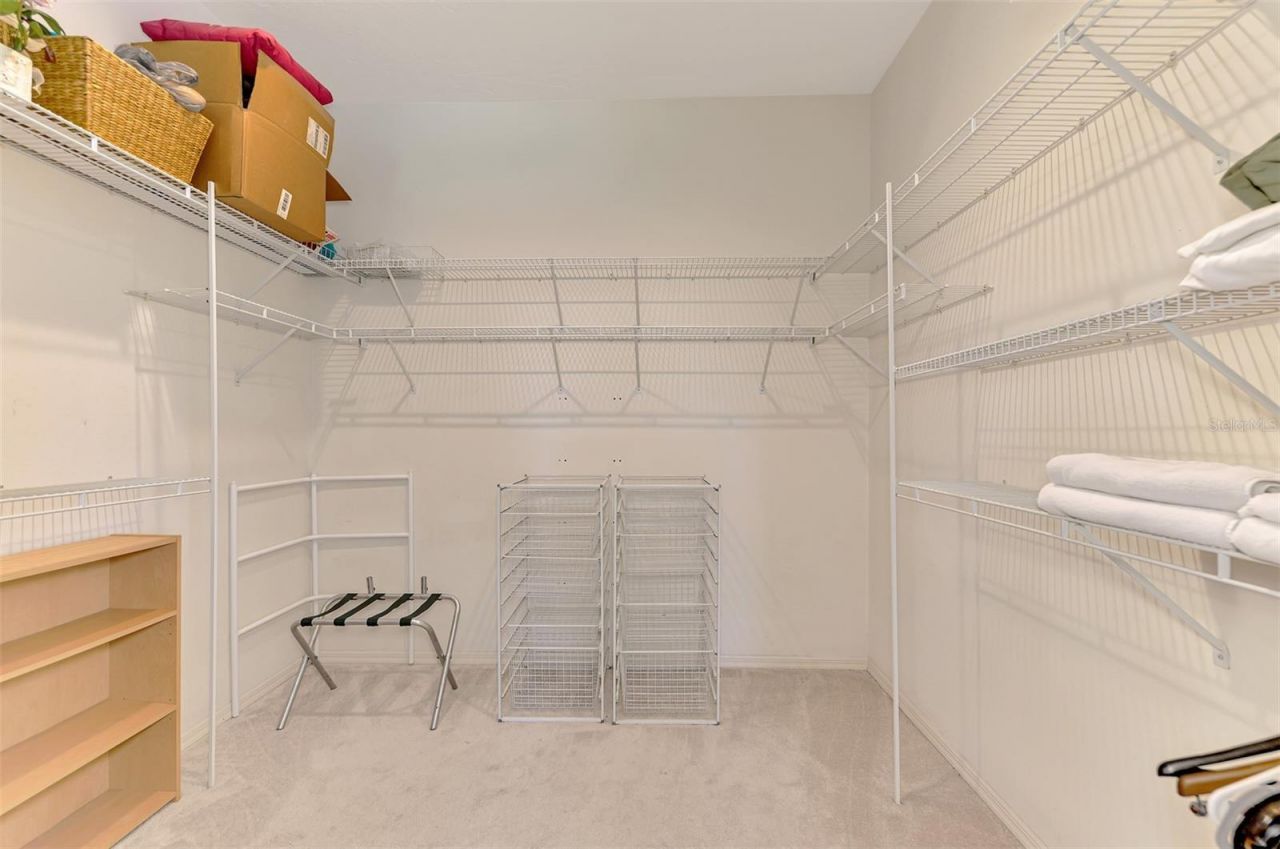 549 Fallbrook Drive, Venice, FL 34292 Photo