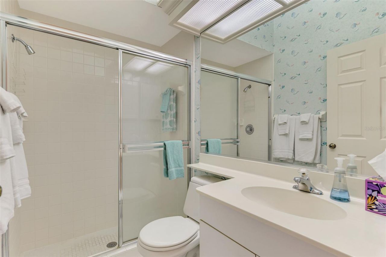 549 Fallbrook Drive, Venice, FL 34292 Photo
