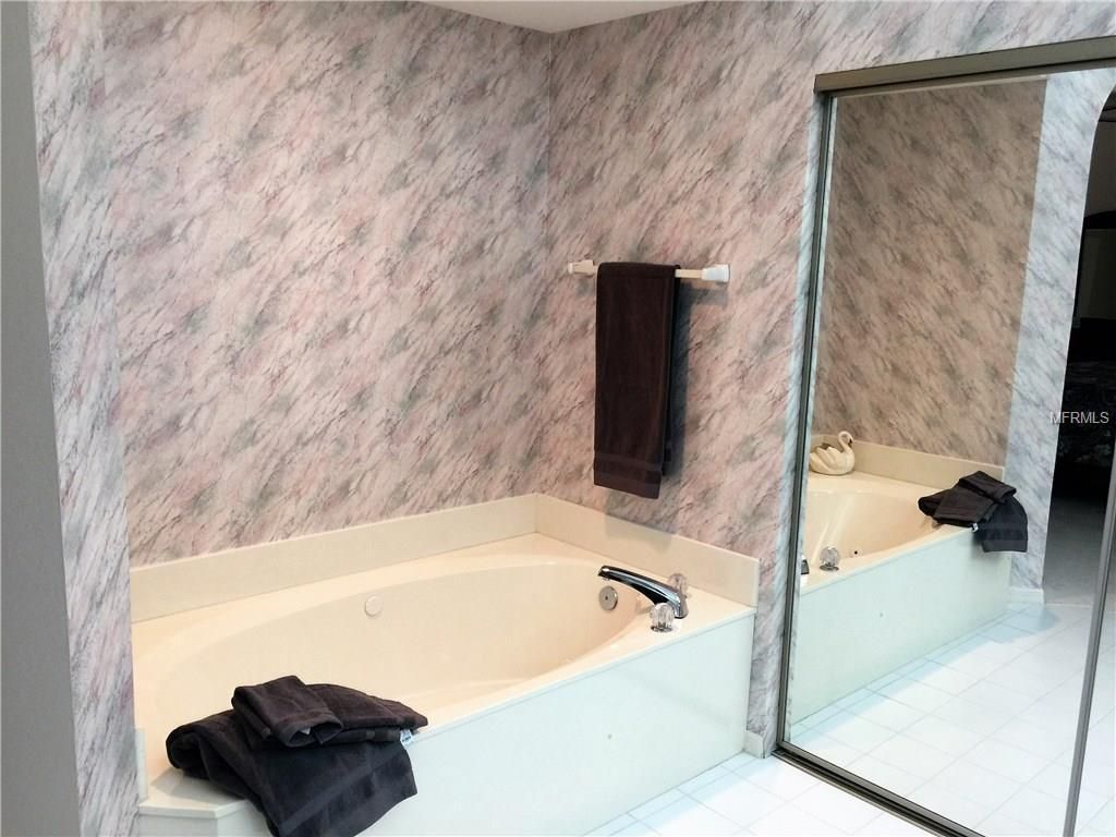 549 Fallbrook Drive, Venice, FL 34292 Photo