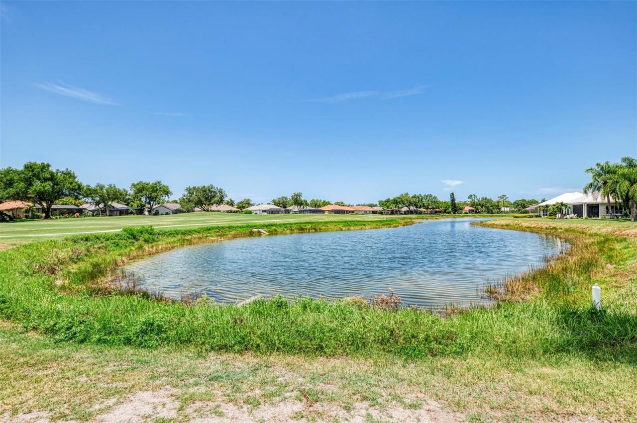 549 Fallbrook Drive, Venice, FL 34292 Photo