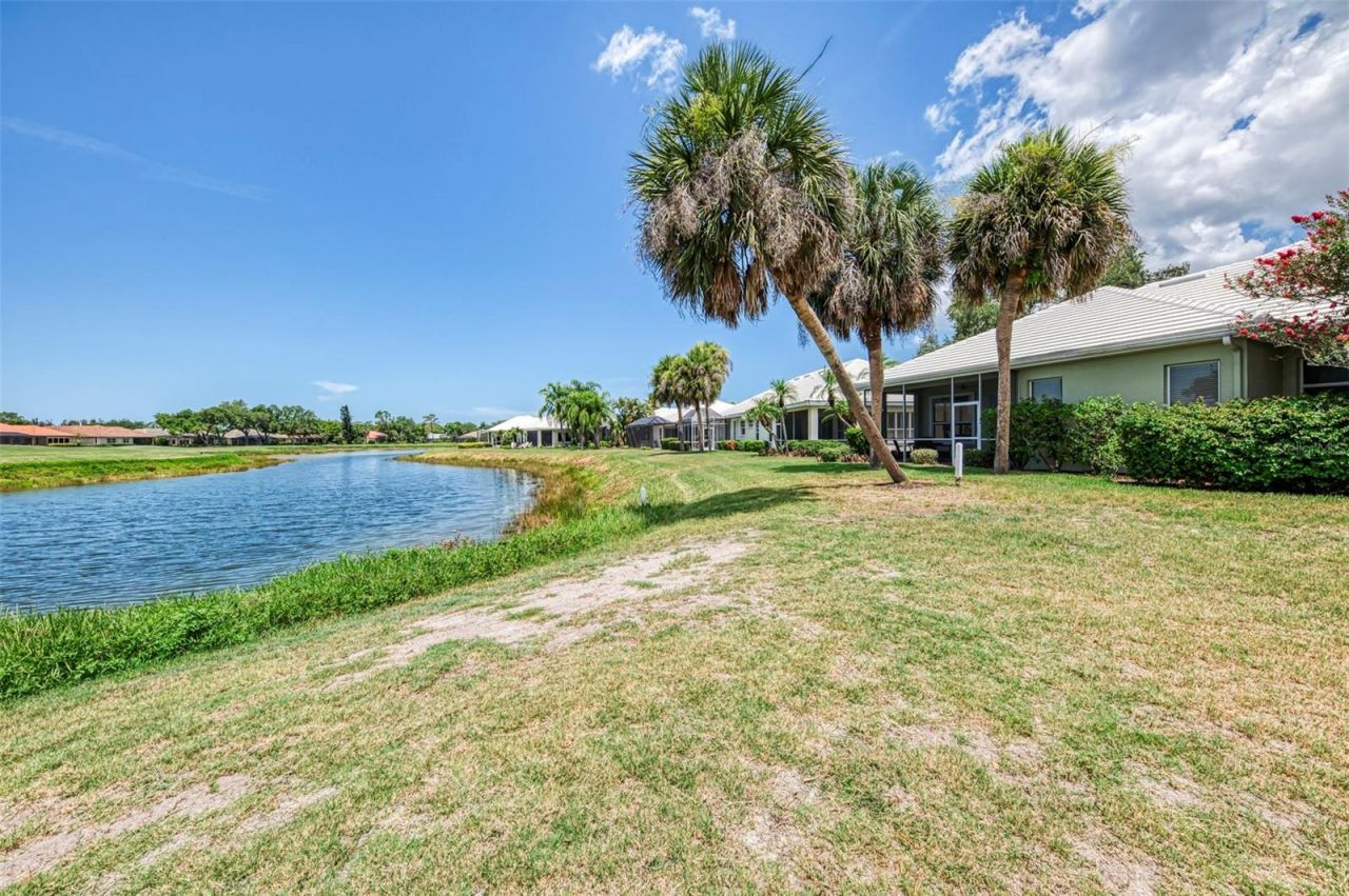 549 Fallbrook Drive, Venice, FL 34292 Photo