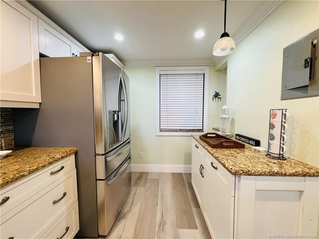 10044 S Ocean Drive, Unit 203, Jensen Beach, FL 34957 Photo