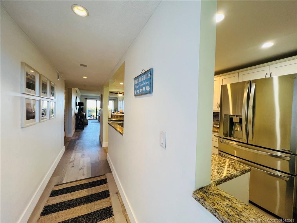 10044 S Ocean Drive, Unit 203, Jensen Beach, FL 34957 Photo