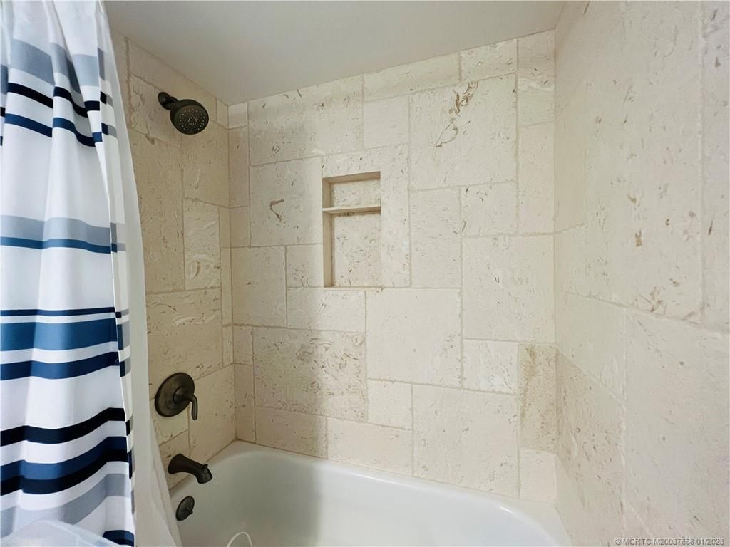 10044 S Ocean Drive, Unit 203, Jensen Beach, FL 34957 Photo