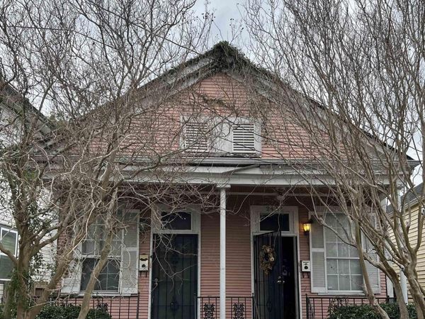 2430-2432 Delachaise Street, New Orleans, LA 70115