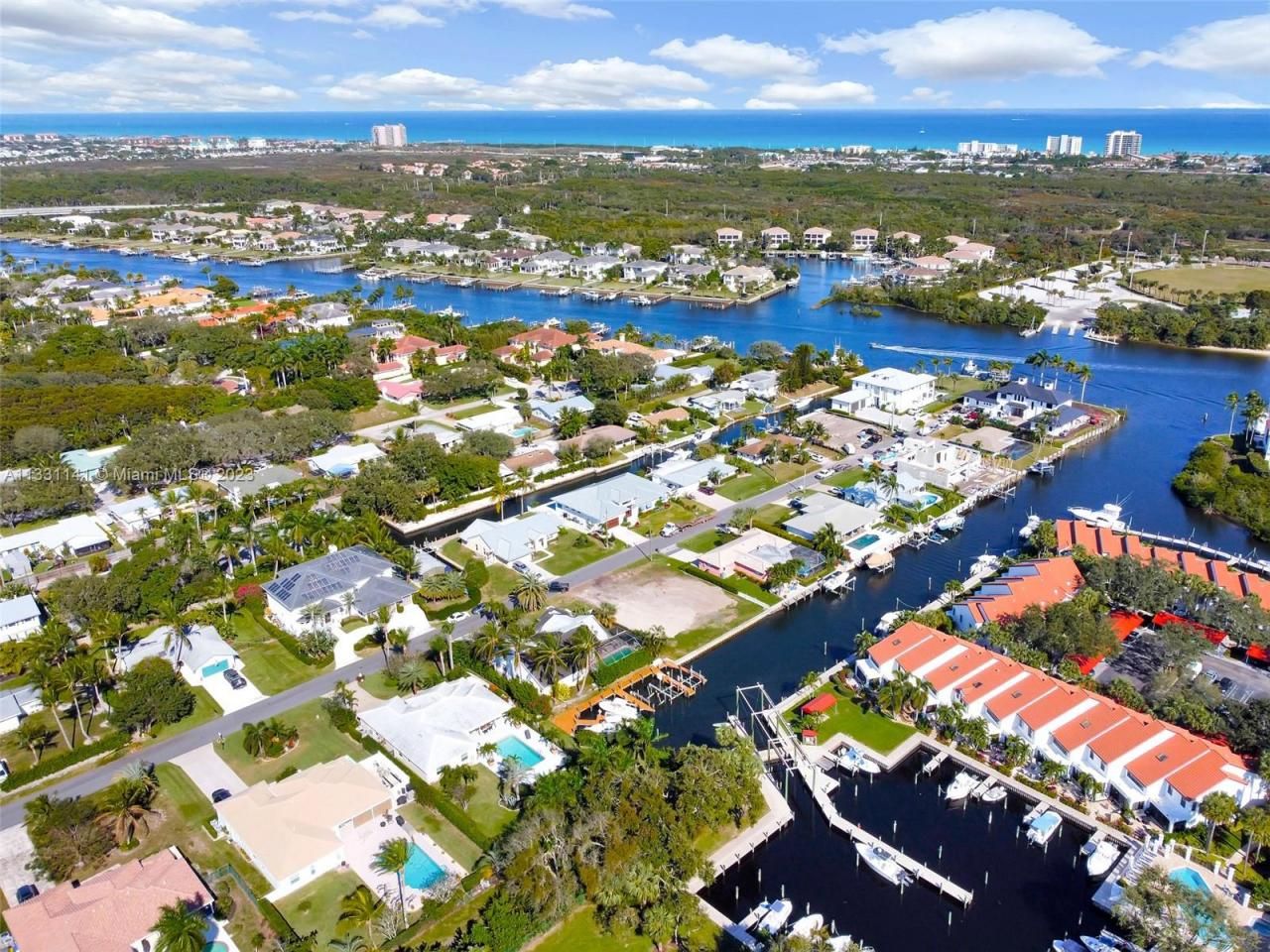 2400 Edward Rd, Palm Beach Gardens, FL 33410 Photo