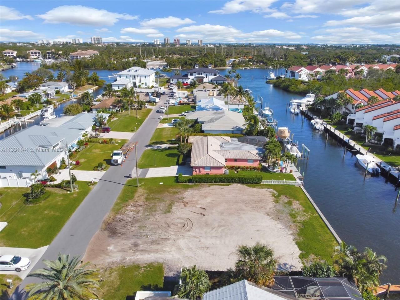 2400 Edward Rd, Palm Beach Gardens, FL 33410 Photo