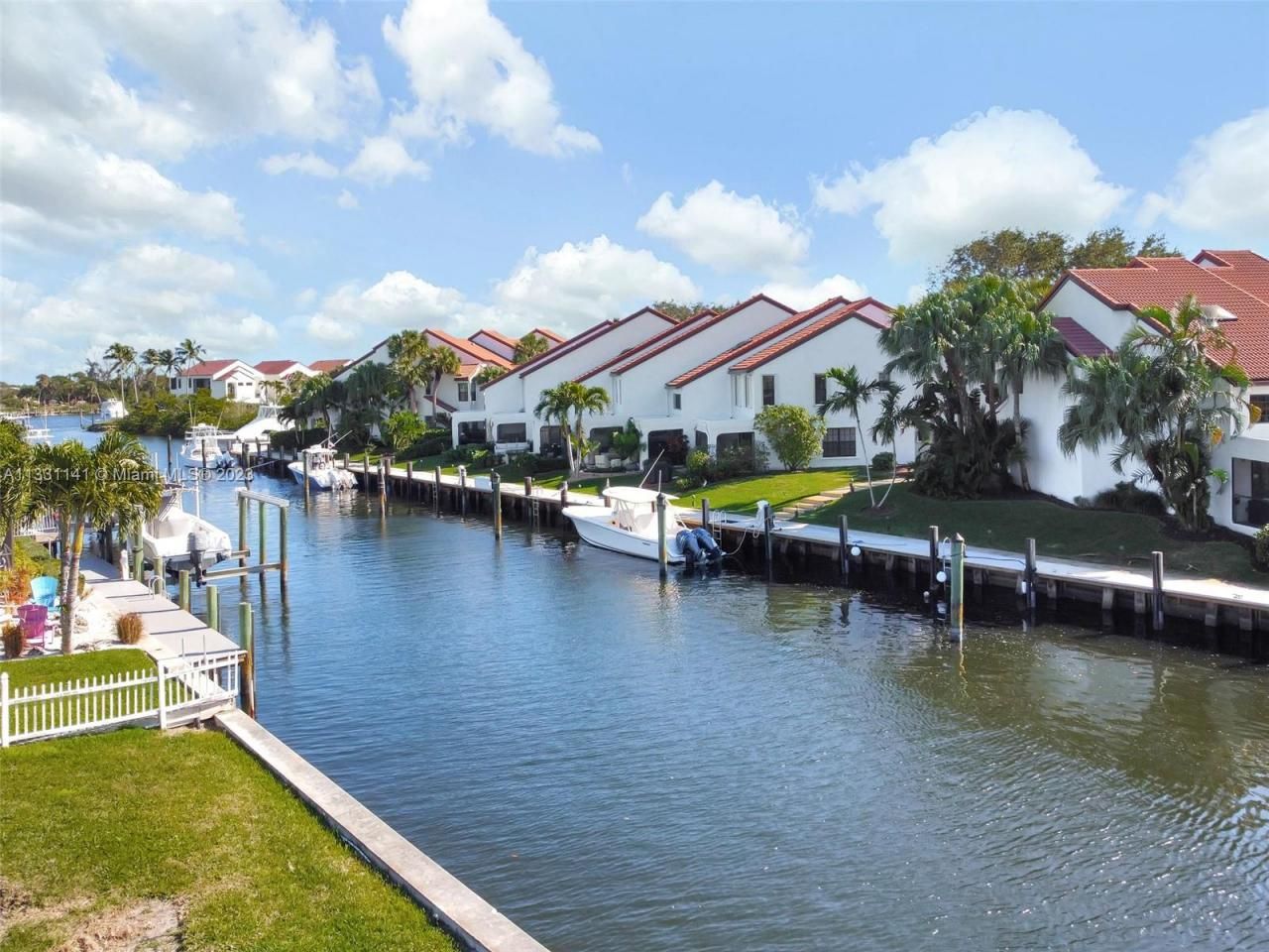 2400 Edward Rd, Palm Beach Gardens, FL 33410 Photo