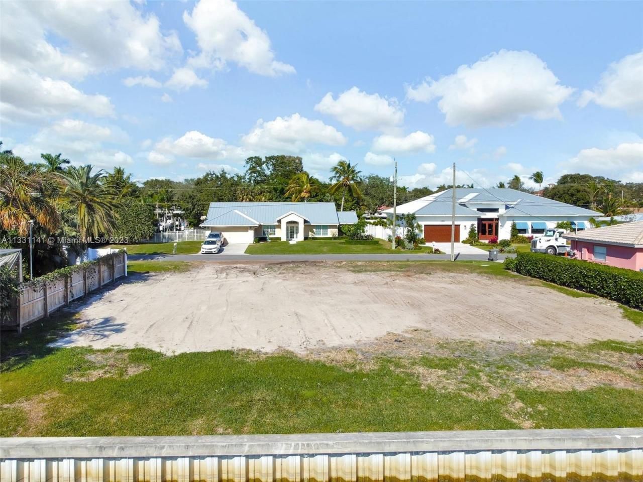 2400 Edward Rd, Palm Beach Gardens, FL 33410 Photo