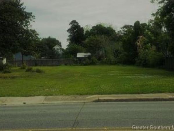 1725 Ryan Street, Lake Charles, LA 70601