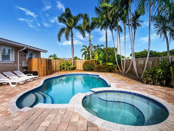 333 SE 3rd Ave, Dania Beach, FL 33004