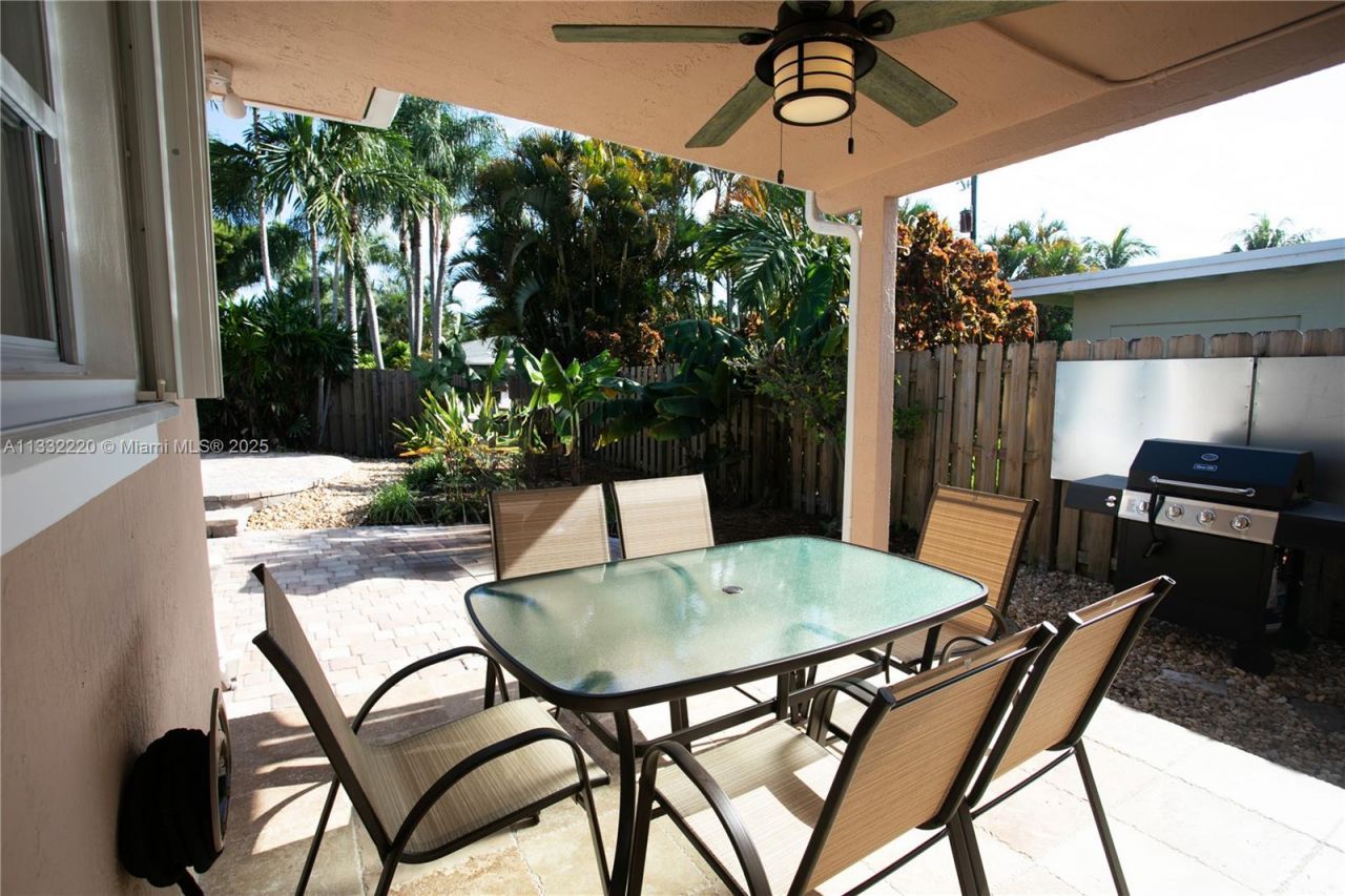 333 SE 3rd Ave, Dania Beach, FL 33004 Photo