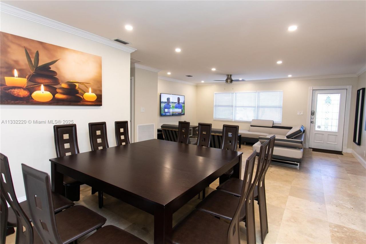 333 SE 3rd Ave, Dania Beach, FL 33004 Photo