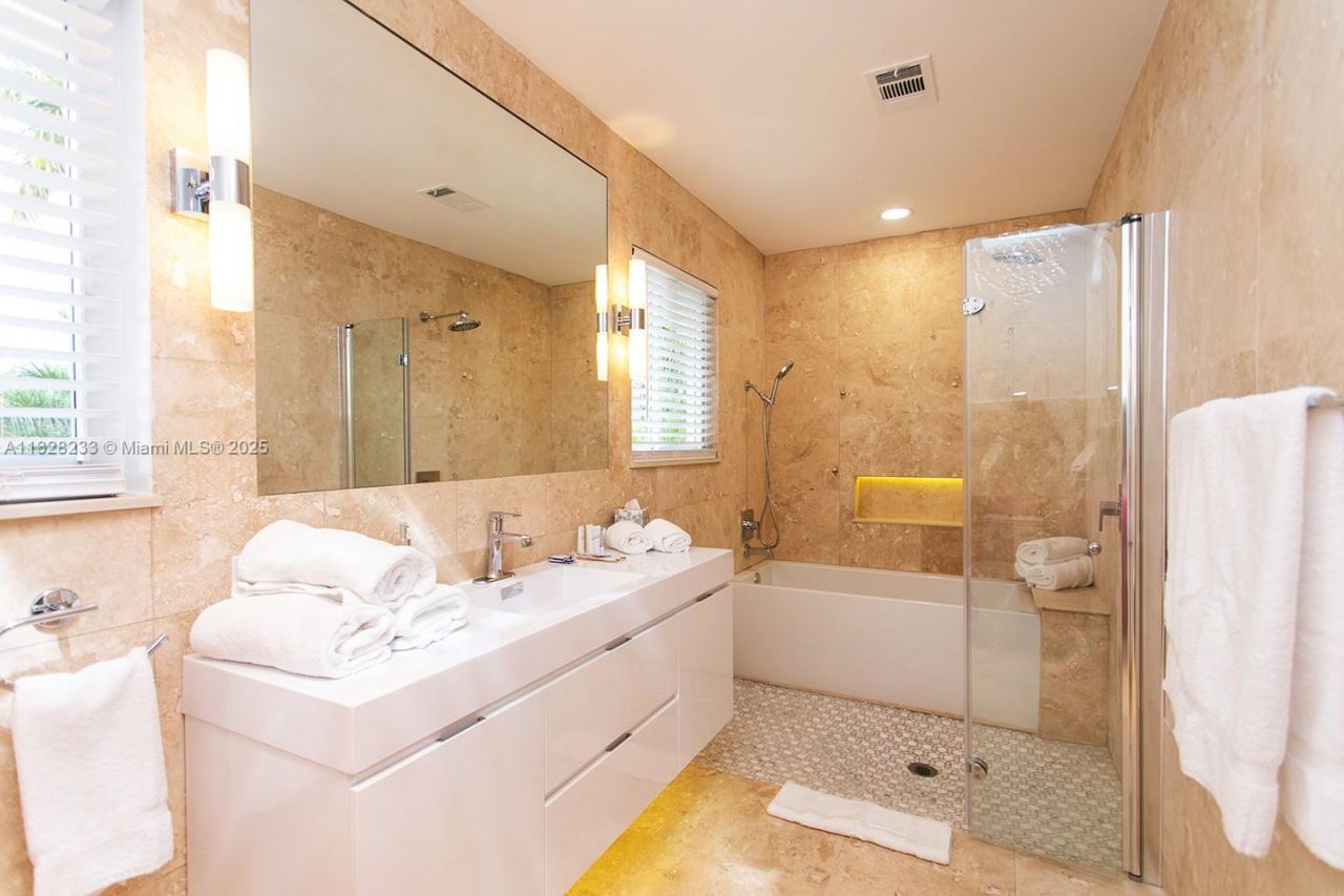 809 S 17th Ave, Hollywood, FL 33020 Photo