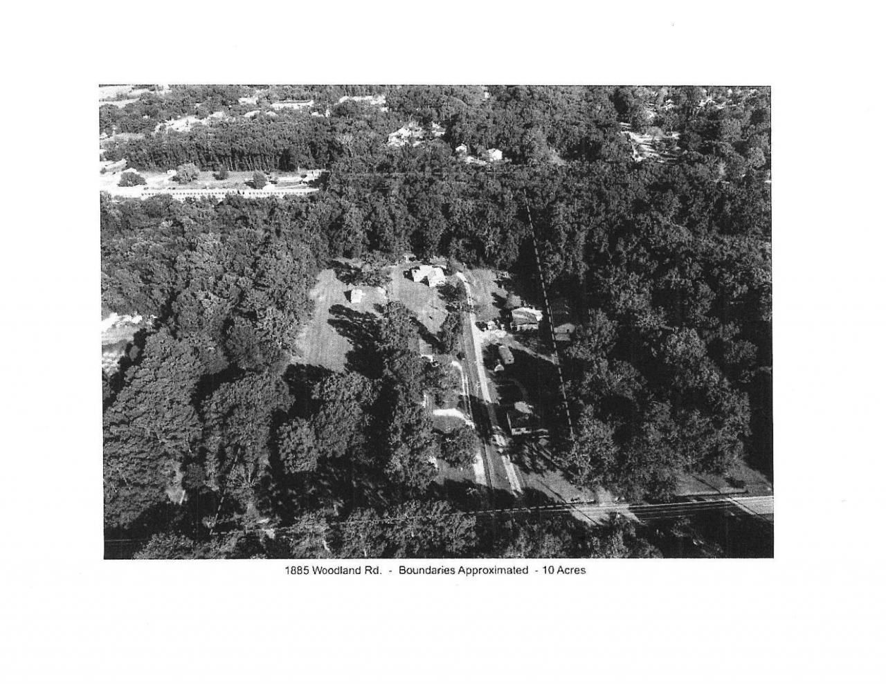 1885 Woodland Road Photo 2