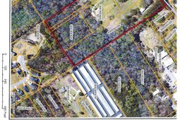 1885 Woodland Road photo 4