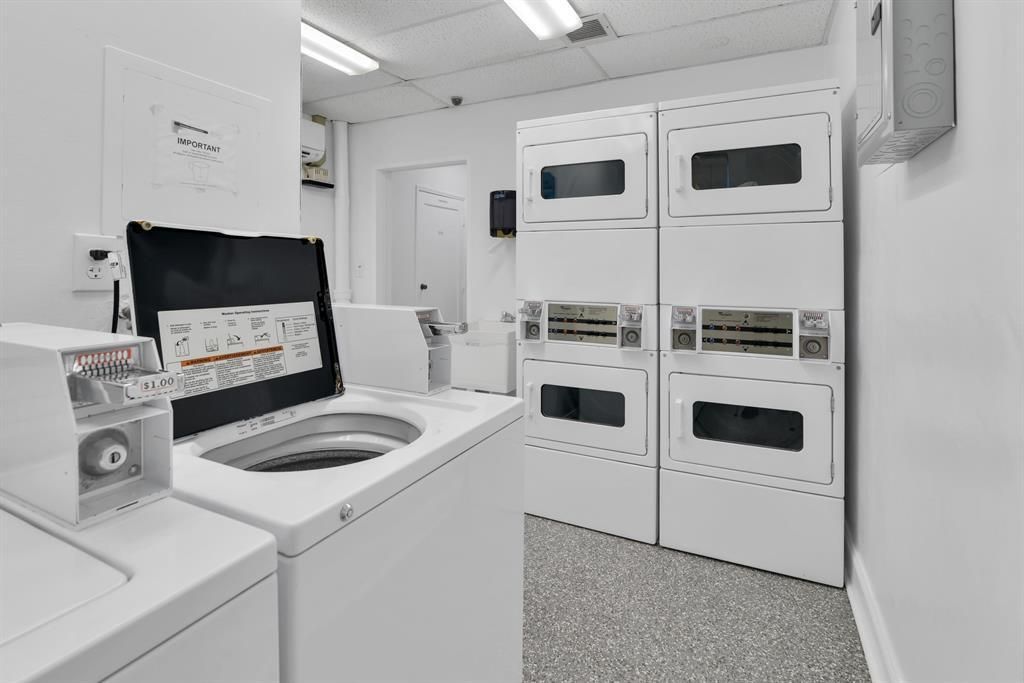 720 Orton Avenue, Unit 701, Fort Lauderdale, FL 33304 Photo