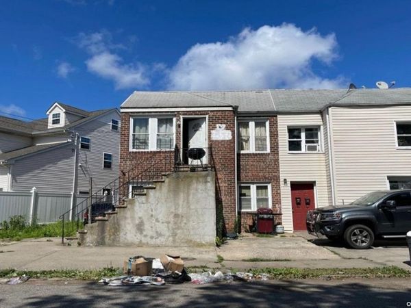 15-20 Beach 12th Street, Far Rockaway, NY 11691