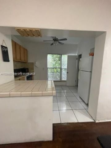 2811 Indian Creek Dr, Miami Beach, FL 33140 Photo