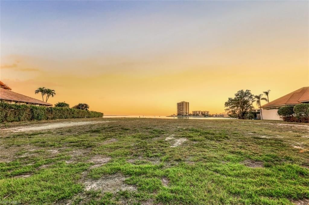 1355 Caxambas Ct, Marco Island, FL 34145 Photo