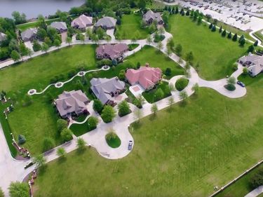 856 N 143 Plaza, Unit Lot 1, Omaha, NE 68154