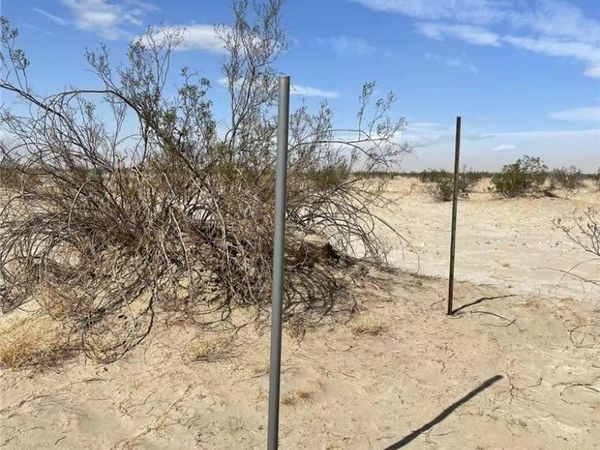 100 Split mountain RD, Brawley, CA 92004