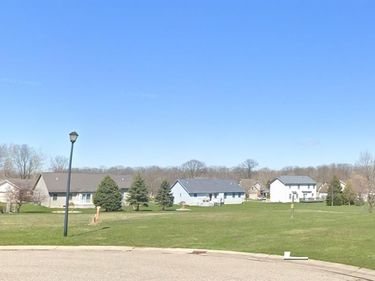 5442 MEADOW CREEK, Flint Twp, MI 48532