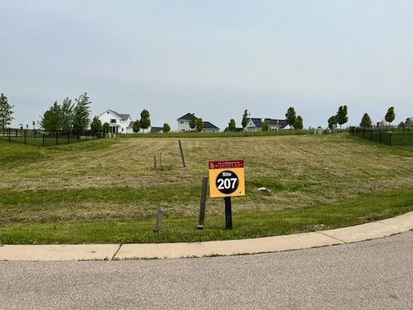 5824 Eagle Prairie Court, Waunakee, WI 53597