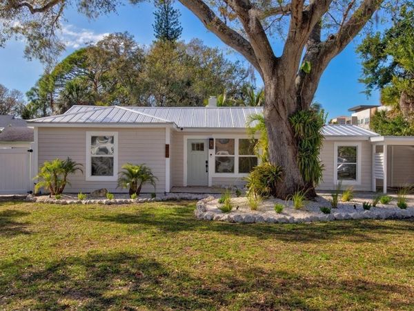 326 S LIME AVENUE, SARASOTA, FL 34237