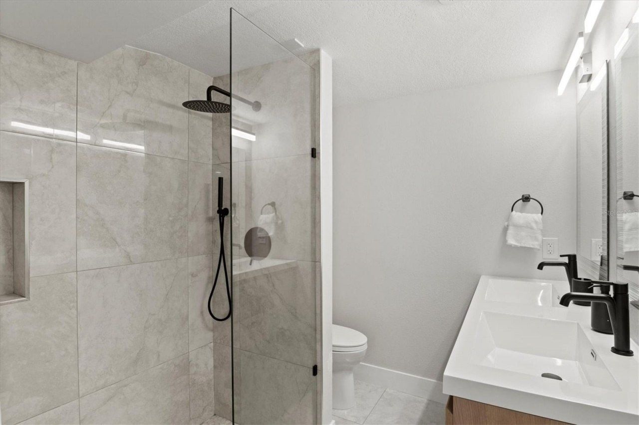 326 S Lime Avenue, Sarasota, FL 34237 Photo