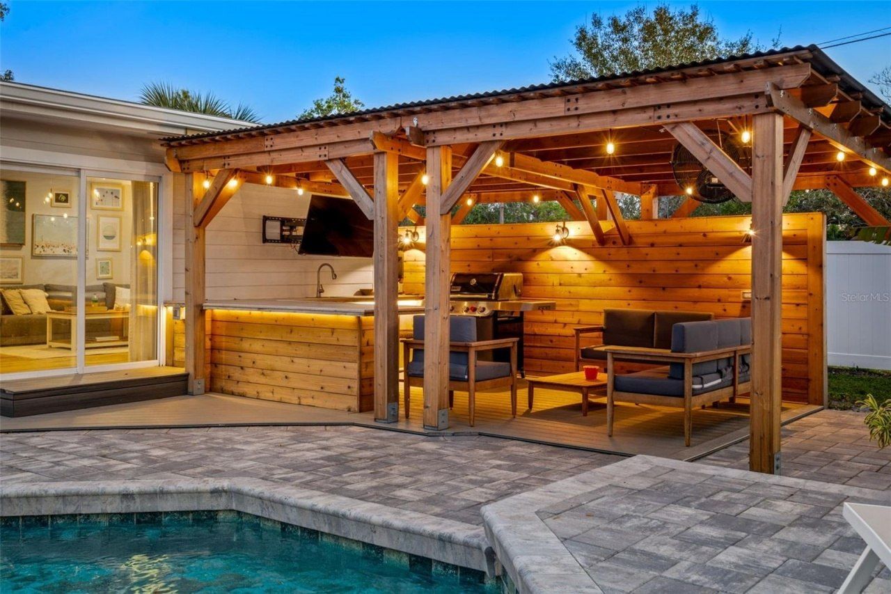 326 S Lime Avenue, Sarasota, FL 34237 Photo